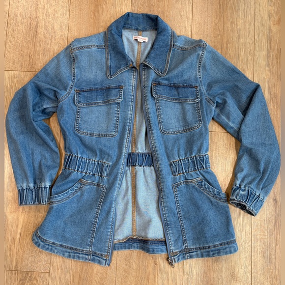 Knox Rose Jackets & Blazers - Knox Rose Fitted Waist Denim Zip Front Utility Jacket Size S
